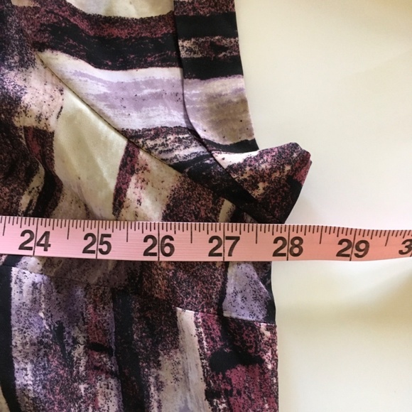 Simply Vera Vera Wang Essential Popover Top Blouse Plus Sz 3X Purple Abstract - Picture 15 of 16